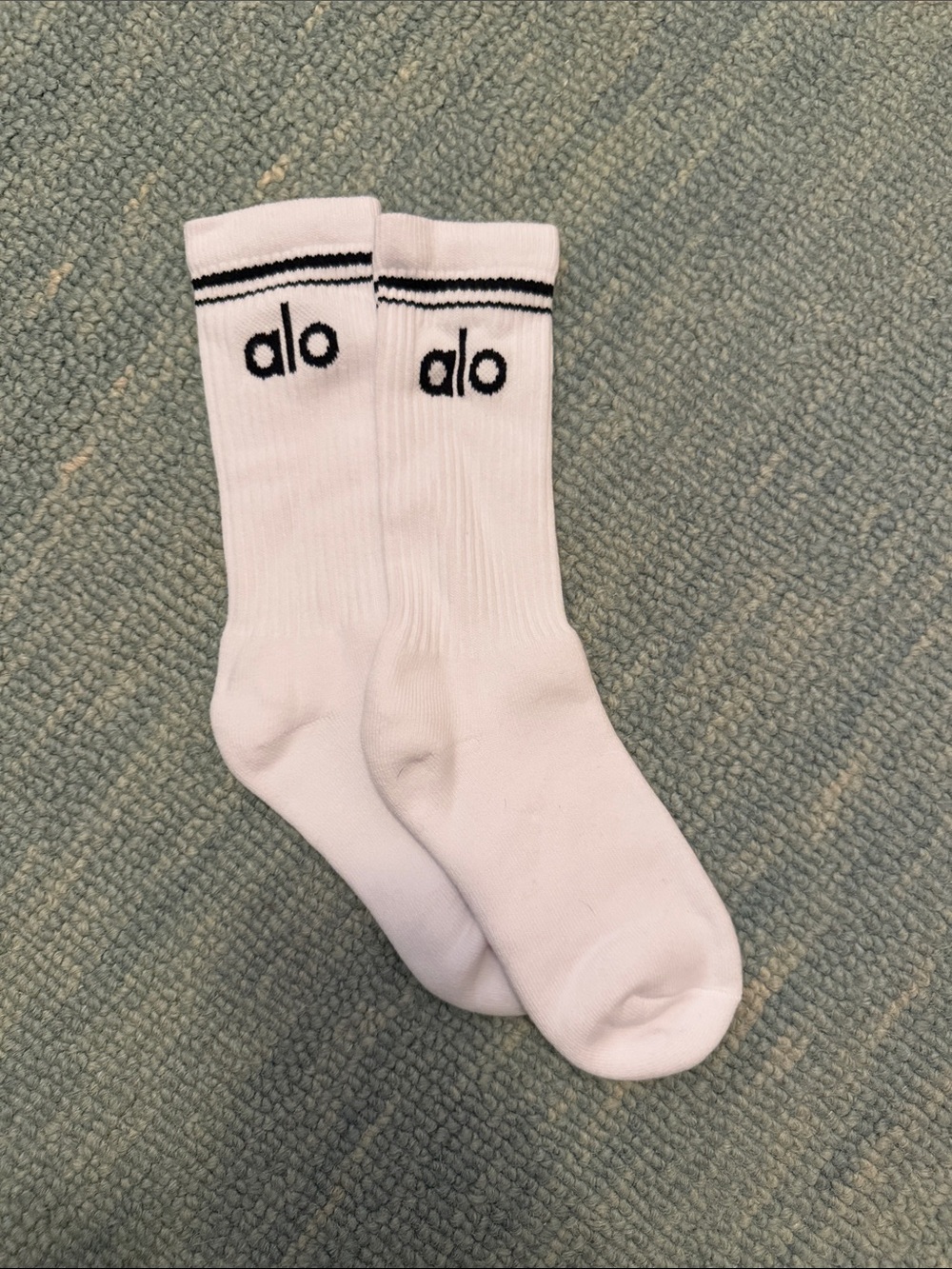 ALO Yoga White Crew Athletic Socks with Black Logo Stripe